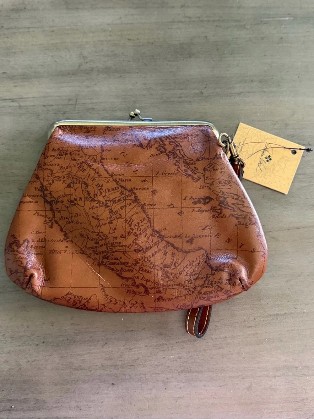 Patricia Nash Leather Map Print Kiss Lock Wristlet Clutch Brown Brass NWT Tag